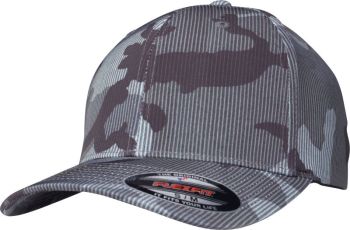 Flexfit | 6 panelová Flexfit kšiltovka dark camo S/M