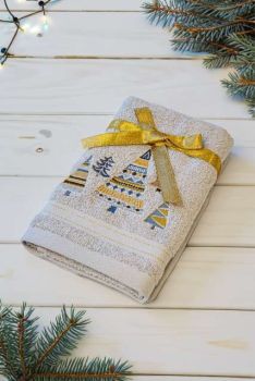 OLIMA CHRISTMAS TOWEL - CHRISTMAS TREES Sand 45X70